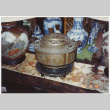 Display of large vases (ddr-densho-424-871)