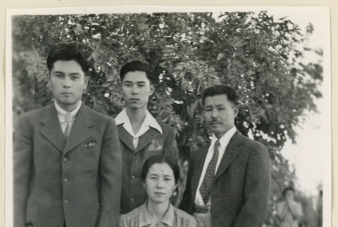 Teraura family with mother seated (ddr-densho-37-1497)