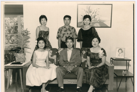 Yoshida family (ddr-densho-495-68)