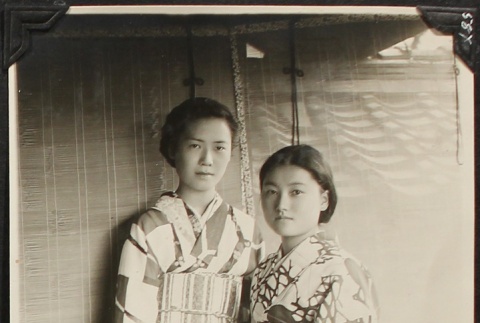 Nisei girl and cousin in Japan (ddr-densho-259-290)