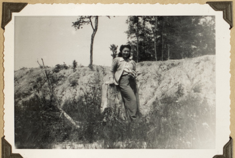 Suoko Nishikawa poses outdoors (ddr-densho-542-496)