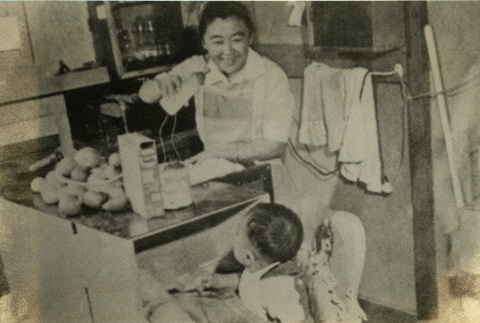 [Photograph of Amy Unio Ishii and son] (ddr-csujad-29-119)