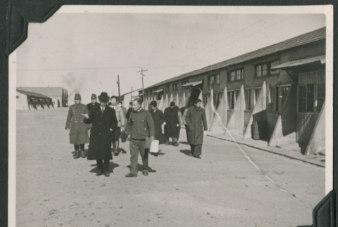 Group readying for repatriates (ddr-densho-397-342)