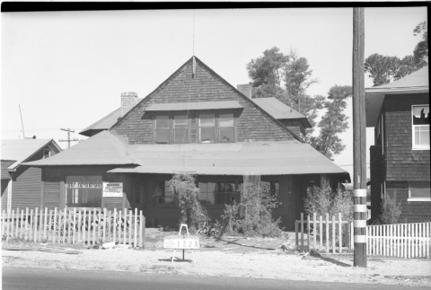 House labeled East San Pedro Tract 122A (ddr-csujad-43-35)