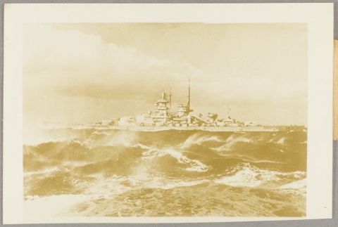 Photo of German ships at sea (ddr-njpa-13-972)
