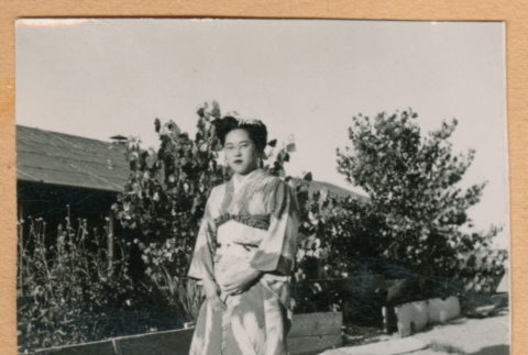 June (Kuramoto) Kumagai in kimono (ddr-densho-493-58)