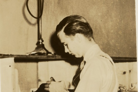 A man working (ddr-njpa-1-1668)