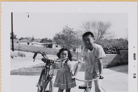 Susan and William Shiomi (ddr-densho-522-480)