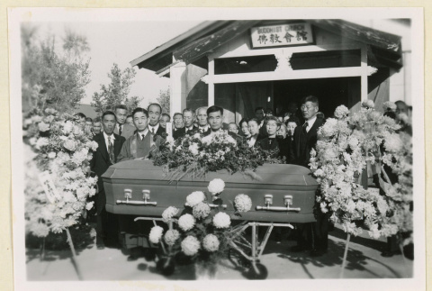 Funeral for K. Zenzoka (ddr-densho-37-1900)