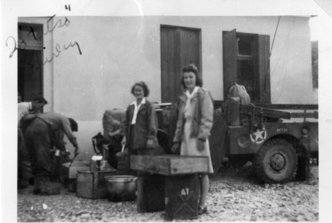 [Women from American Red Cross supplying food] (ddr-csujad-1-29)