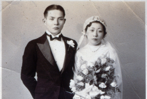 Wedding portrait (ddr-densho-1007-635)
