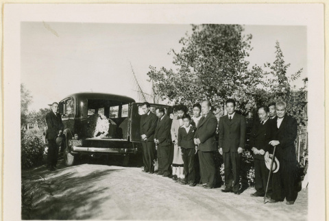 Mrs. Nakata's funeral (ddr-densho-37-1292)