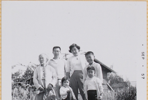 Hardy, Yoshiko, William, Susan and Leslie Shiomi with unidentified woman (ddr-densho-522-426)