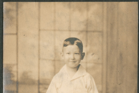 Portrait of boy (ddr-densho-293-36)
