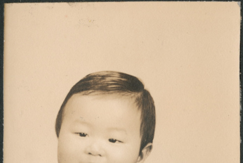 Portrait of baby (ddr-densho-523-68)