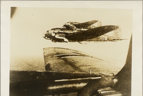 German planes flying close together (ddr-njpa-13-871)