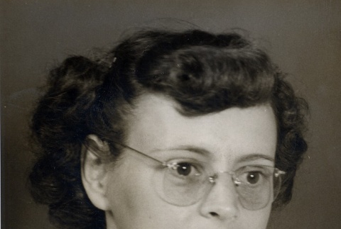 Photograph of an unknown woman (ddr-njpa-2-386)