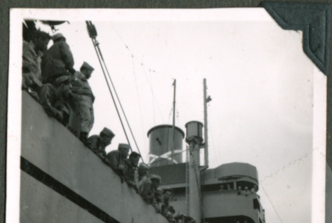 Soldiers going home (ddr-densho-201-651)