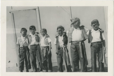 Group of children dressed as pirates (ddr-manz-7-8)