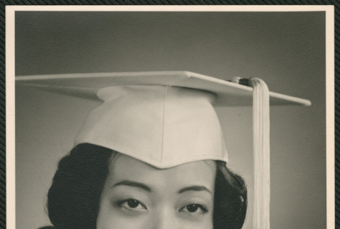 Roberta Hisayasu graduation portrait (ddr-densho-522-787)