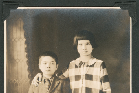 Portrait of Tsutomu and Mary Fukuyama (ddr-densho-483-273)