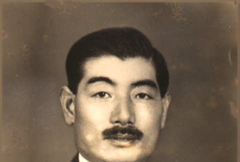 Portrait of a man (ddr-njpa-4-2110)