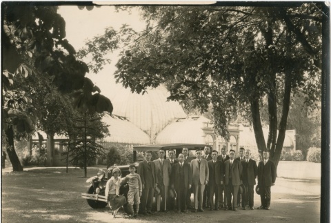 Group photo in front of a car (ddr-densho-321-482)