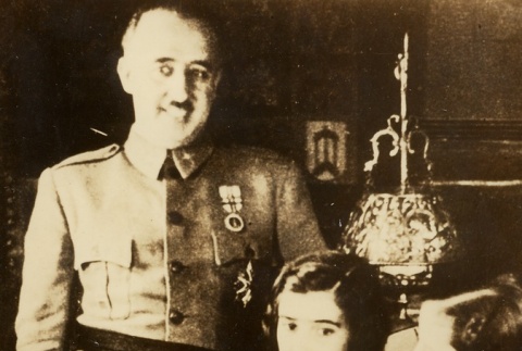 Francisco Franco with his daughter, Carmen Franco, and wife, Carmen Polo (ddr-njpa-1-353)
