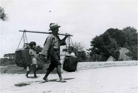 Okinawans carrying water (ddr-densho-179-5)