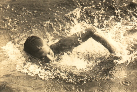 Shozo Makino swimming (ddr-njpa-4-1009)