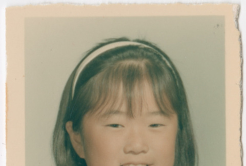 Portrait of girl (ddr-densho-522-647)