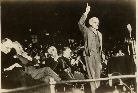 Ramsay MacDonald giving a speech (ddr-njpa-1-912)