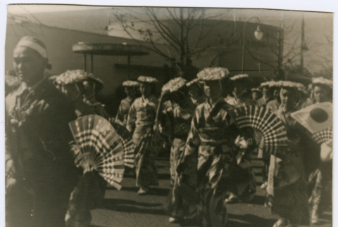 Parade (ddr-densho-378-1116)
