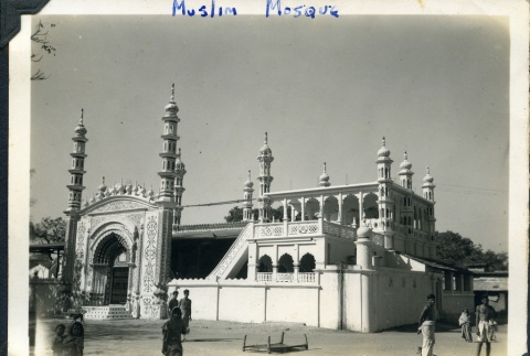 Mosque in Kolkata (ddr-densho-22-425)