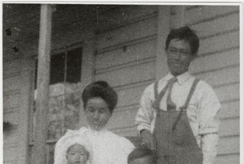 Kawamoto Family (ddr-densho-359-1691)