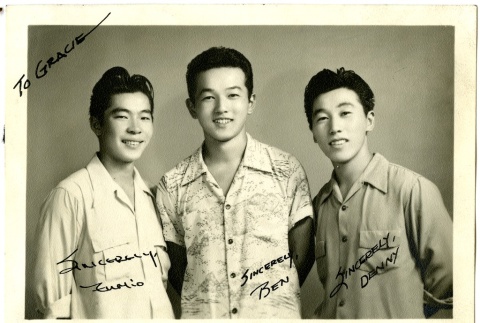 Signed photograph of three men (ddr-manz-6-81)