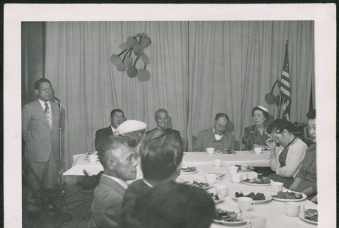 Group at banquet table (ddr-densho-293-139)