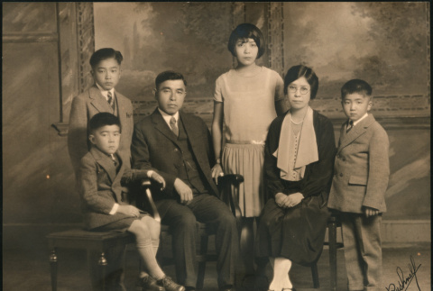 Maeda family portrait (ddr-densho-395-73)