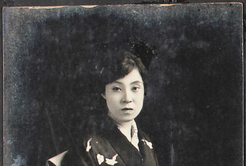 Portrait of a woman wearing a kimono (ddr-densho-278-76)