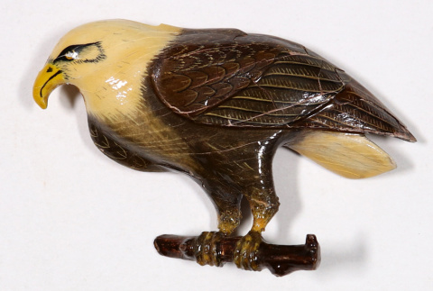 Carved eagle pin (ddr-densho-475-154)