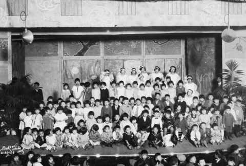 Children on stage (ddr-densho-330-265)