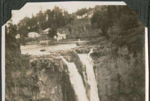 Snoqualmie Falls (ddr-densho-483-522)