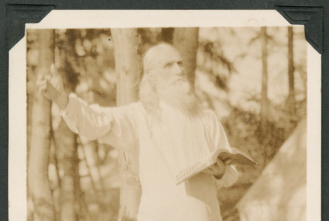Photo of Brother Isaiah (ddr-densho-483-242)