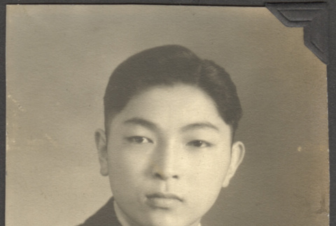 Portrait of Frank Nakayama (ddr-densho-326-408)