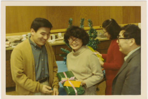 Tomoye Takahashi with unknown man (ddr-densho-426-155)