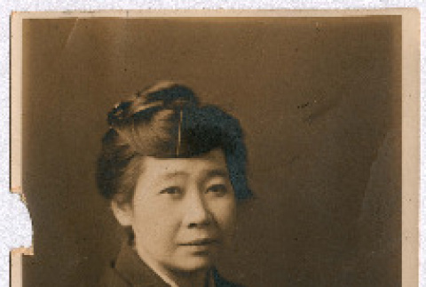 Portrait of Mrs. Tei Ashiwara (ddr-densho-335-140)
