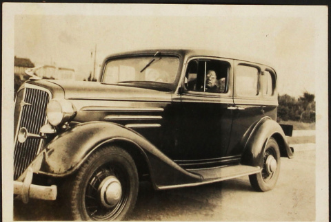 Tomoyuki Nozawa in car (ddr-densho-423-522)