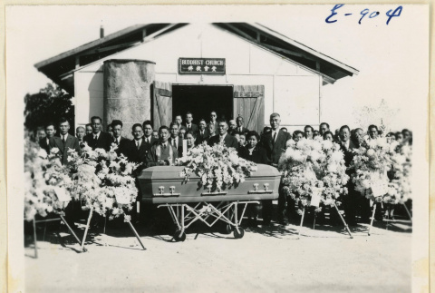 Funeral for Fujinami (ddr-densho-37-1940)