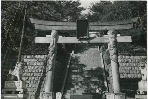 Gateway to Shinagawa Shrine (ddr-densho-299-219)