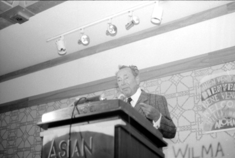 Stanley Diamond speaking (ddr-densho-1007-535)